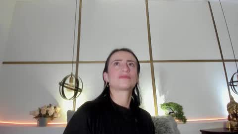 MeganBeaked online show from 11/19/25, 11:10