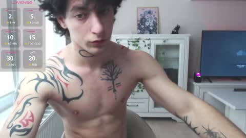 Snapshot of brendan__piks chatting on 05/25/26, 10:21 brendan__piks online show from 05/25/26, 10:21