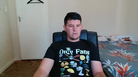 ask me lol online show from 05/02/26, 07:57