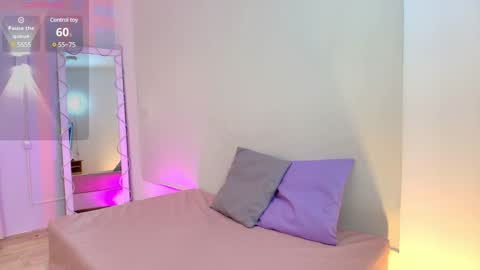 BRENDDA  online show from 02/07/25, 03:45