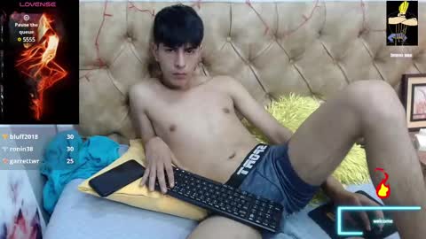 Esteban online show from 02/22/25, 09:23