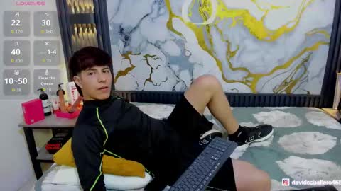 Esteban online show from 02/15/26, 02:41