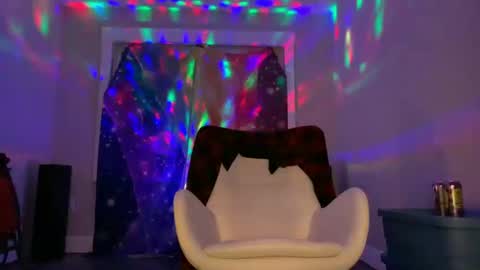 Snapshot of brentis1976 chatting on 11/01/25, 08:27 brentis1976 online show from 11/01/25, 08:27