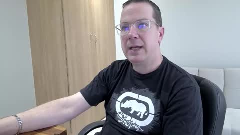 Brett online show from 11/01/25, 10:17