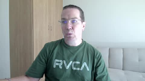 Brett online show from 04/18/26, 09:35