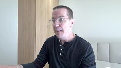 Brett online show from 06/06/26, 09:47
