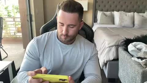 Brett Mycles online show from 09/17/25, 08:32