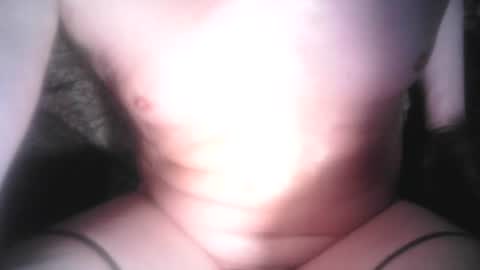 Snapshot of bri20fu chatting on 07/06/26, 04:31 raining down on me online show from 07/06/26, 04:31