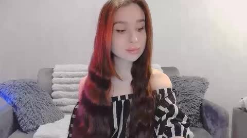 bri_fox online show from 03/25/26, 08:53