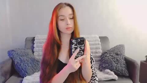bri_fox online show from 05/20/26, 09:59