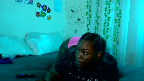 Bria Bubbles online show from 12/08/24, 07:15