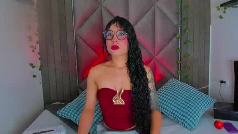 B R I A  online show from 05/07/26, 02:50