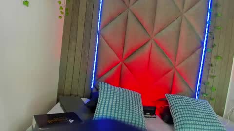 B R I A  online show from 05/21/26, 02:51