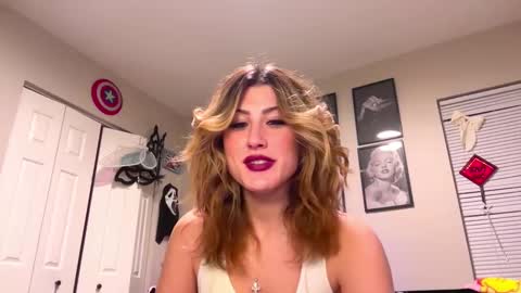 Snapshot of briadominick chatting on 12/05/24, 05:15 Brianna3 online show from 12/05/24, 05:15