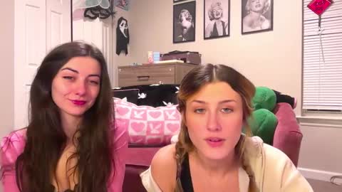 Snapshot of briadominick chatting on 01/29/25, 02:09 Brianna3 online show from 01/29/25, 02:09