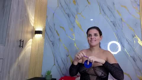 Manuela online show from 04/13/26, 01:33