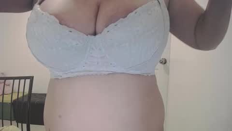 Snapshot of briana_lovexx chatting on 12/03/24, 09:12 Briana online show from 12/03/24, 09:12