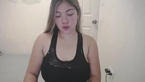 Snapshot of briana_lovexx chatting on 02/05/25, 07:18 Briana online show from 02/05/25, 07:18