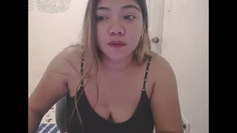 Snapshot of briana_lovexx chatting on 09/29/25, 01:33 Briana online show from 09/29/25, 01:33