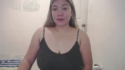 Snapshot of briana_lovexx chatting on 02/24/26, 12:41 Briana online show from 02/24/26, 12:41