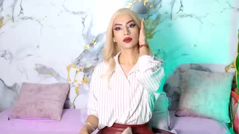 briana_white online show from 08/03/26, 04:55