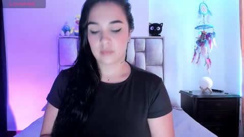 Snapshot of brianaguzman chatting on 11/12/25, 06:41 online show from 11/12/25, 06:41