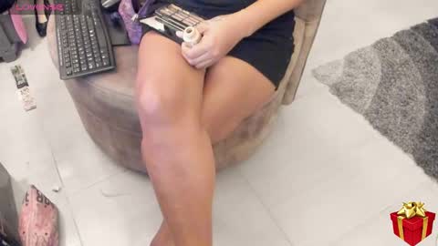 briana online show from 12/23/24, 12:08