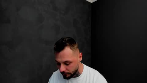 Snapshot of brianhunts chatting on 01/15/25, 10:06 Brian online show from 01/15/25, 10:06