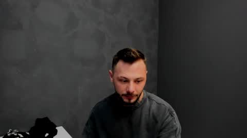 Snapshot of brianhunts chatting on 01/22/25, 07:03 Brian online show from 01/22/25, 07:03