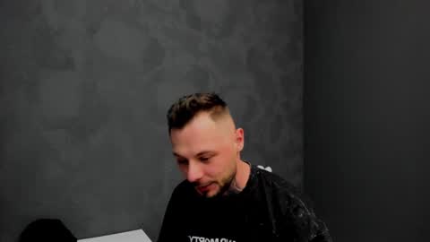 Snapshot of brianhunts chatting on 01/24/25, 07:19 Brian online show from 01/24/25, 07:19