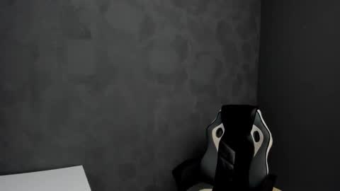 Snapshot of brianhunts chatting on 02/27/25, 09:32 Brian online show from 02/27/25, 09:32