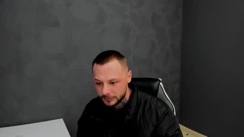 Snapshot of brianhunts chatting on 03/03/25, 06:48 Brian online show from 03/03/25, 06:48