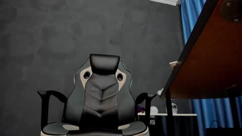 Snapshot of brianhunts chatting on 03/11/25, 05:49 Brian online show from 03/11/25, 05:49