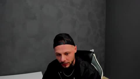 Snapshot of brianhunts chatting on 03/12/25, 07:02 Brian online show from 03/12/25, 07:02