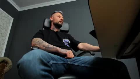 Brian online show from 02/04/26, 05:35