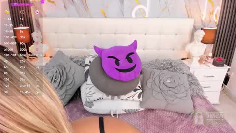 Snapshot of brianna_ortiz chatting on 03/05/25, 05:29 Brianna Ortiz online show from 03/05/25, 05:29