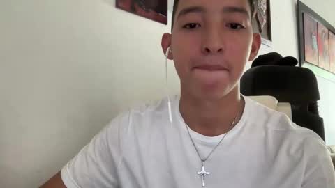 briannx_ online show from 12/20/25, 07:32