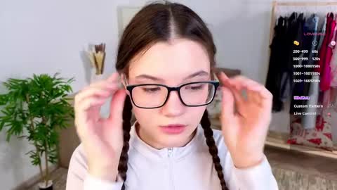 Megan online show from 04/13/26, 01:11