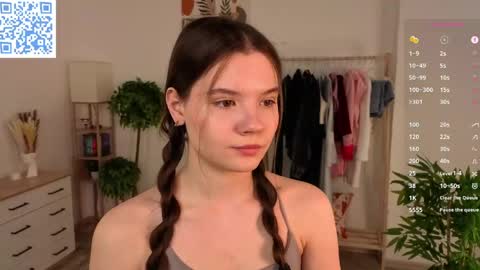 Megan online show from 05/05/26, 01:13