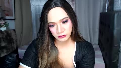 Snapshot of bridgettlovesyou chatting on 11/26/25, 04:24 BRIDGETT online show from 11/26/25, 04:24