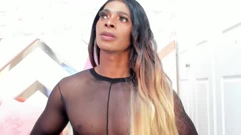 Snapshot of briggittebony chatting on 01/19/25, 05:18 BIRGGITTEBONY online show from 01/19/25, 05:18