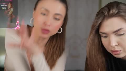 Diamonds Girls online show from 04/01/26, 09:32