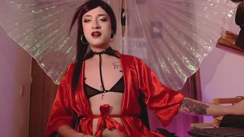 Snapshot of brillamettal chatting on 01/04/25, 06:19 Brilla Mettal online show from 01/04/25, 06:19