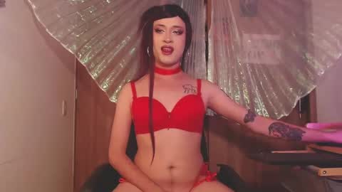 Snapshot of brillamettal chatting on 02/14/25, 04:37 Brilla Mettal online show from 02/14/25, 04:37