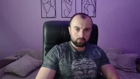 Snapshot of brindlefly69 chatting on 02/11/26, 11:37 brindlefly69 online show from 02/11/26, 11:37