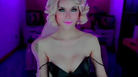 brionatop online show from 10/26/25, 12:27