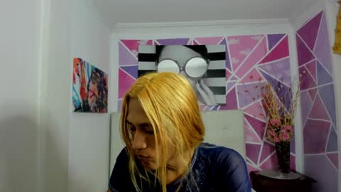 Snapshot of brisahott chatting on 01/20/25, 02:14 Brisa online show from 01/20/25, 02:14