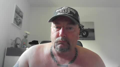 Brisco schner Schwanz online show from 07/04/26, 06:08