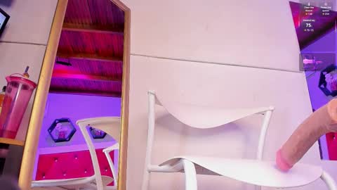 Snapshot of britannyclaire chatting on 11/10/25, 12:31 BritannyClaire online show from 11/10/25, 12:31