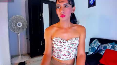 Snapshot of britannylord chatting on 02/04/26, 10:15 britanny lord online show from 02/04/26, 10:15